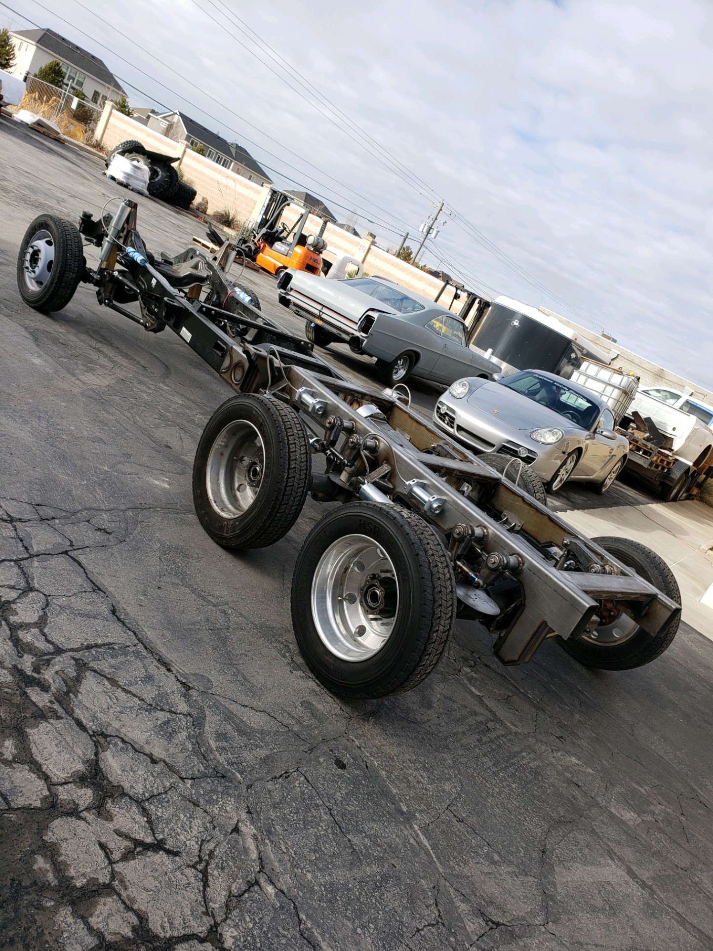 F450 6x6 custom chassis with third axle